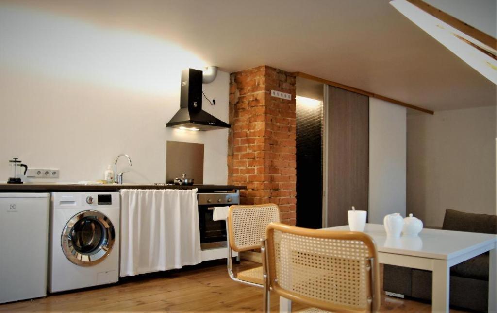 Amber Private Rooms 리가 외부 사진